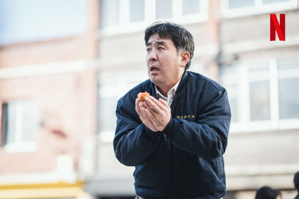 7 Fun Facts About Ryu Seung Ryong’S Role In “Chicken Nugget,” Hilarious!