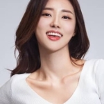 Hwang Mi-na