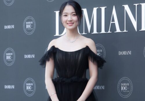 Kim Hye Yoon Shines Like a Princess at Damiani Event