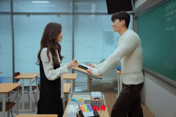 4 Things Teachers Must Remember In The Drama The Midnight Romance In Hagwon