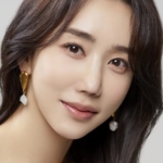 Shin Soo-jung