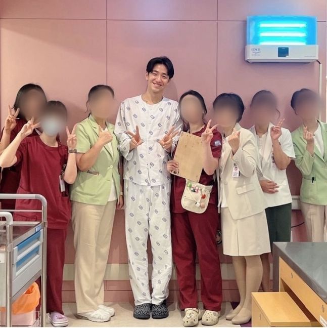 Nam Yoon Soo at the hospital preparing for a kidney transplant donation