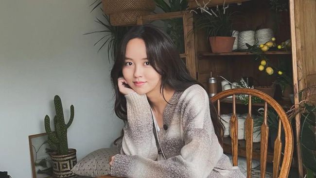 Kim So Hyun’s Funny Instagram Story About Following an EXO Fan Account