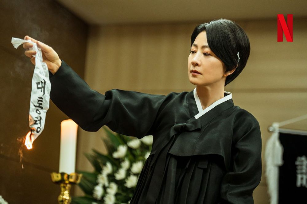 Jung Su Jin (Kim Hee Ae) In The Drama The Whirlwind