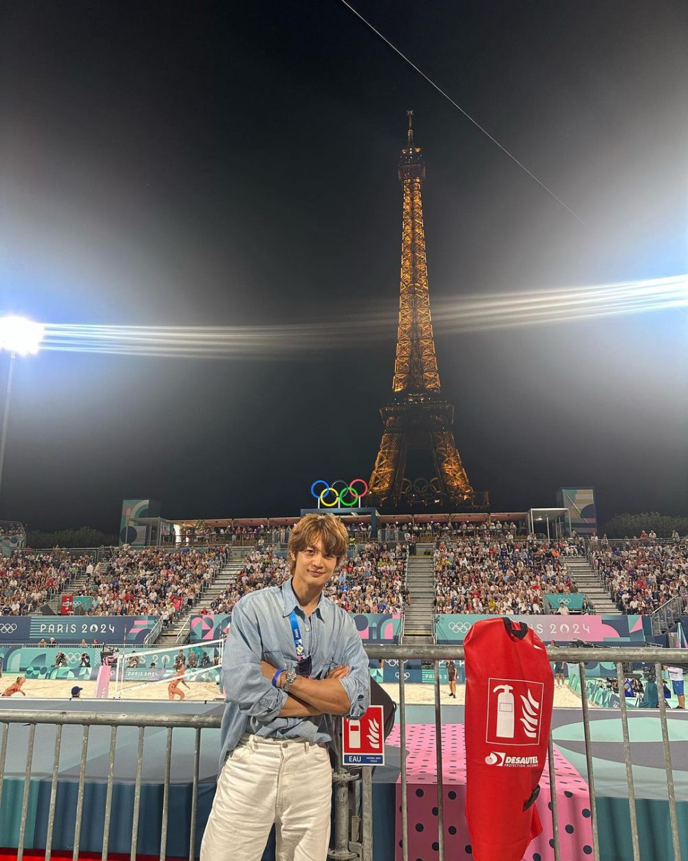 Minho at Volleyball Match